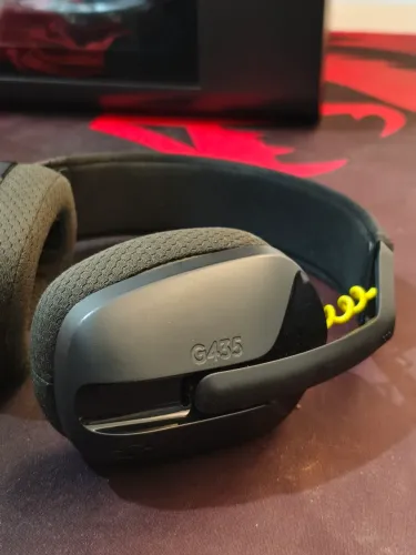 Fone logitech G435 SEM FIO