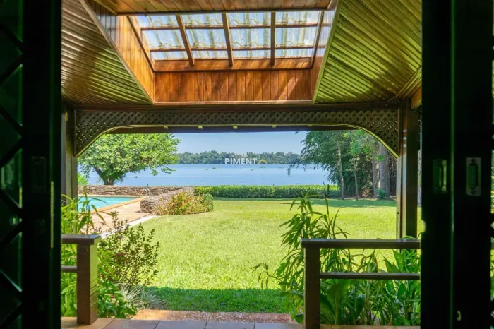 Chácara no Iate Clube de Campinas - Americana/SP