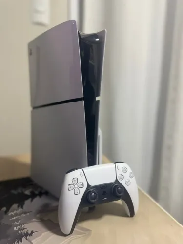 ? PS5 Slim 1TB Mídia Física + Controle Extra | Completo e Muito Conservado