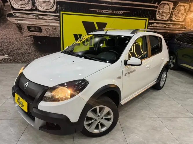 Renault Sandero Stepway Hi-power 1.6 8V 5P 2014