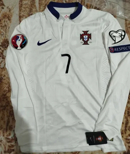 Camisa versão jogador centenário Portugal 2014 - CR7 + PATCH