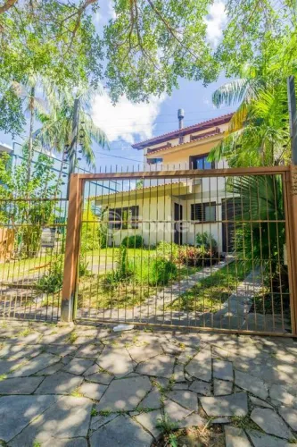 Casa em Condomínio à venda Praça São Caetano, Teresópolis - Porto Alegre