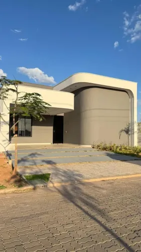 CSB Petropólis Casa térrea Condomínio
