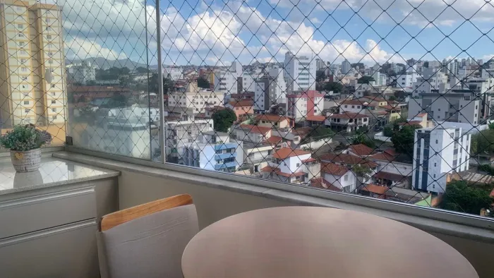 Apartamento com 3 quartos à venda em Belo Horizonte