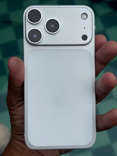 iPhone XR no 17 pro