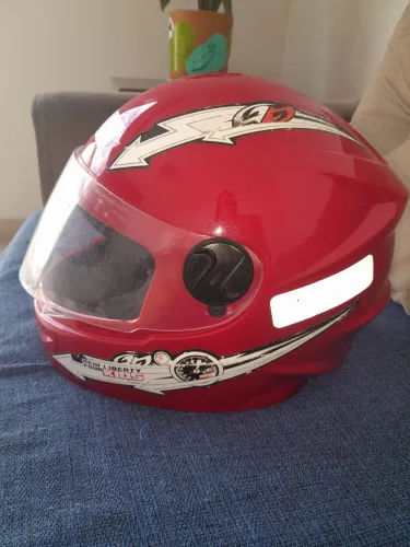 Capacete infantil