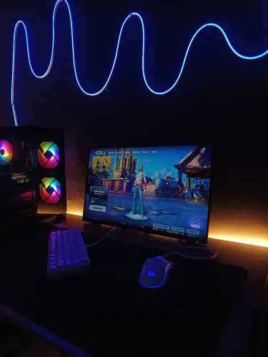 Pc completo processador 5600 Ryzen placa de vídeo RX 580 16 ram fonte 500w