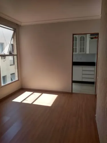 Oportunidade apartamento 2 dois quartos com uma vaga de garagem, próximo ao metro da cidad