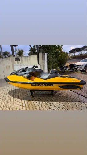 Jet Ski RXP X - RS