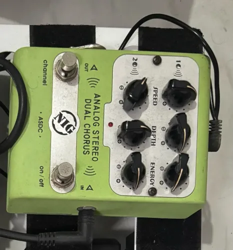 Pedal de guitarra NIG Dual Chorus