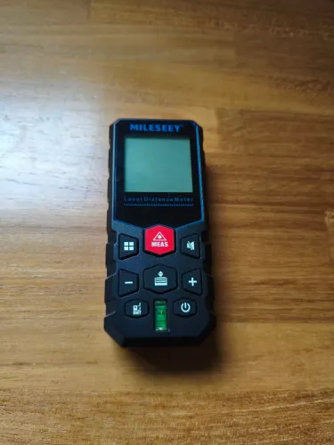 Trena digital laser Mileseey Calcula área e volume