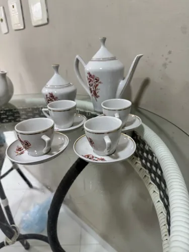 Conjunto de café antigo