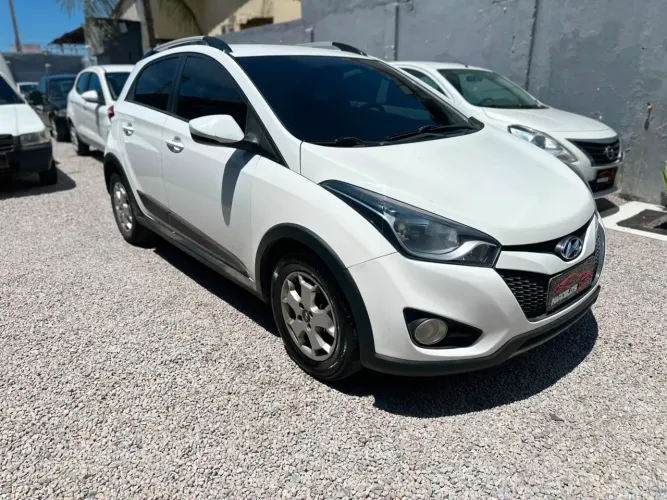 Hyundai HB20X Style 1.6 Flex 16V Mec. 2014