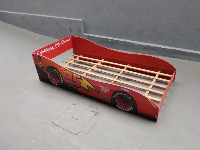 Cama infantil relâmpago McQueen
