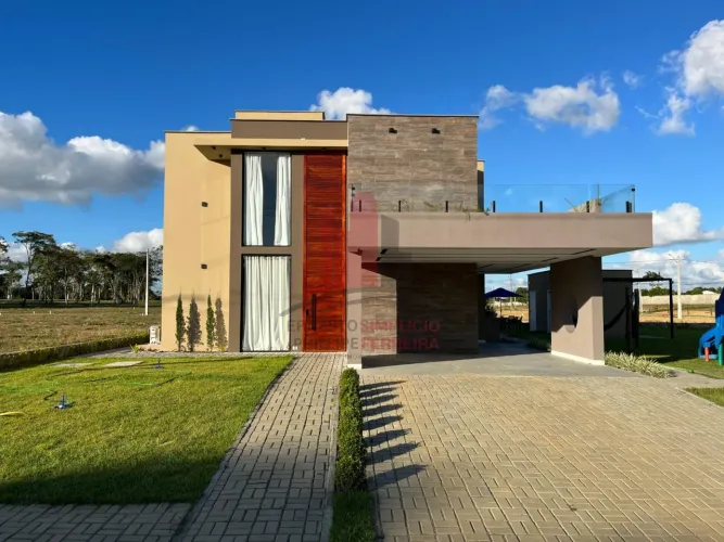 Casa em Condomínio Fechado em Paudalho com 4 Suítes 265m