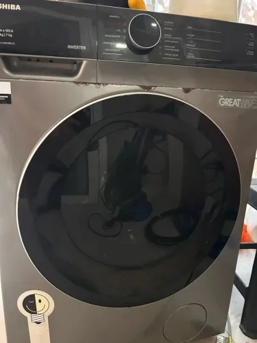 Lava e seca Toshiba LEIA O ANÚNCIO