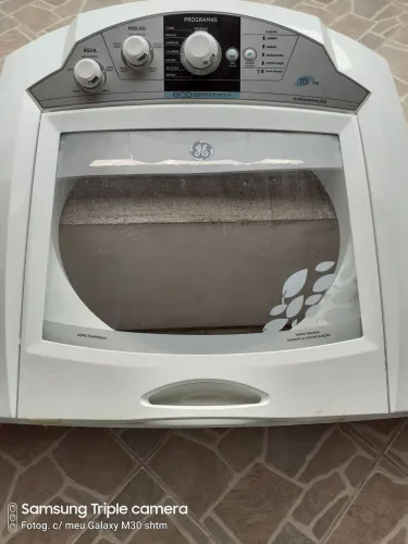 Máquina de lavar GE 15 kilos.