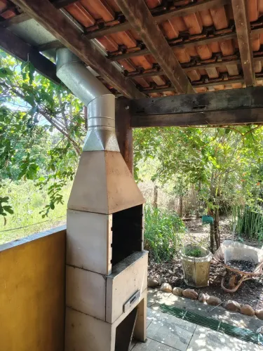 Sítio duas casas ,ótima localização