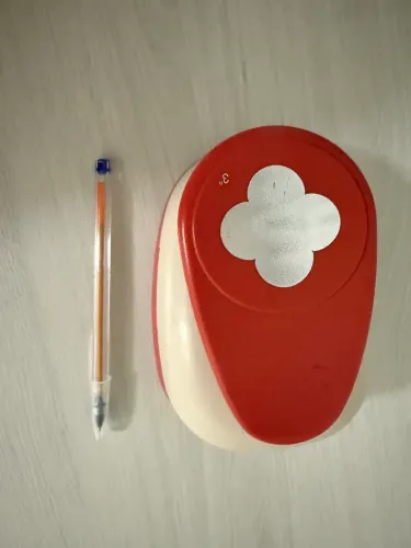 Cortador e Furador de papel para scrapbooks ou forminhas de docinho da tec - grande