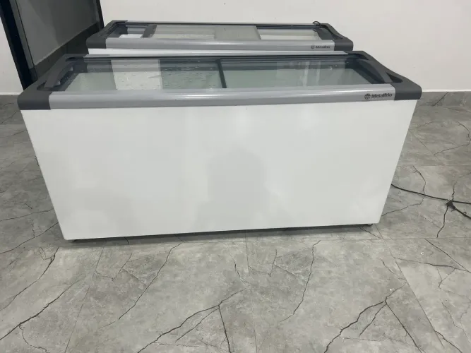 Freezer Metalfrio 505 litros