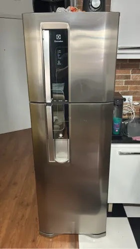 Geladeira Electrolux DW42X