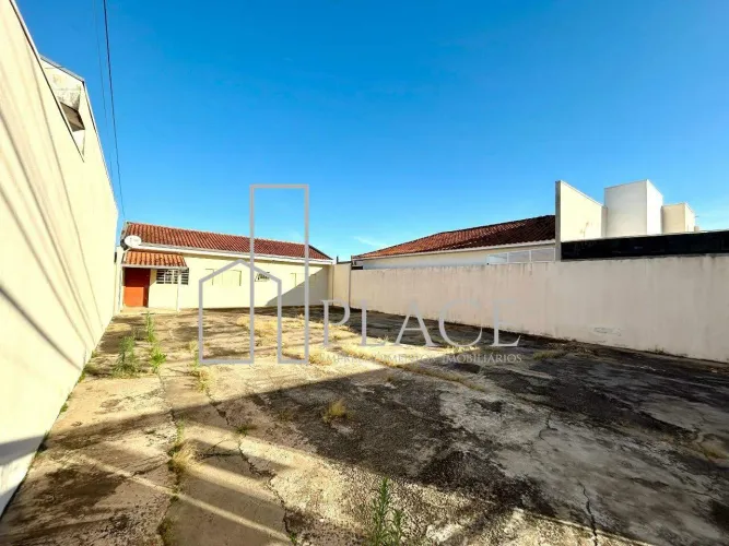 Casa para Aluguel em Marília/SP (Vale Verde)  3 Quartos, Suíte e 4 Vagas