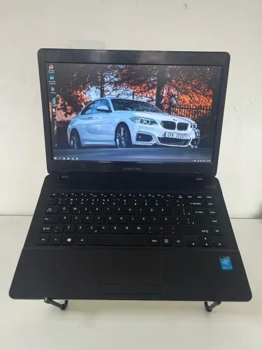 Notebook Samsung 4GB 500HD ENTREGO
