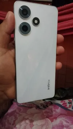 INFINIX HOT 30 258 GB 16ram(Aceito troca)