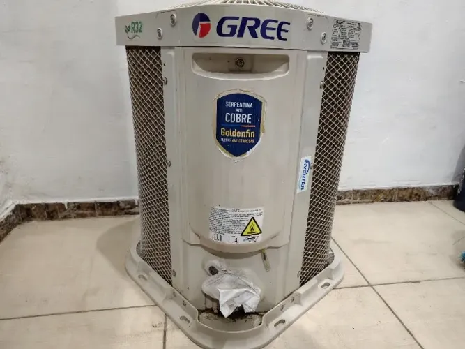 Ar condicionado GREE inverter 12000 BTUs Frio R32 Semi Novo
