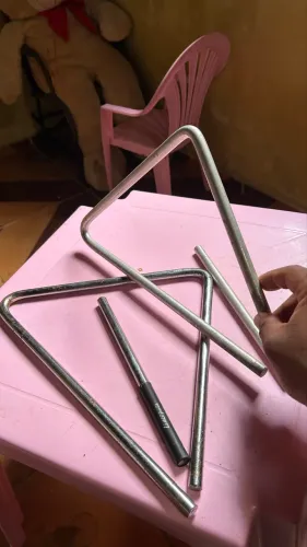 Vendo 2 triângulos 