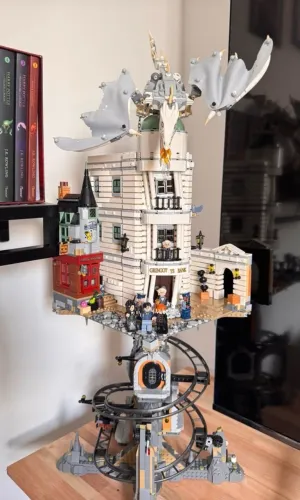 ? LEGO Harry Potter - Banco Gringotes: Edição de Colecionador (Set 76417)