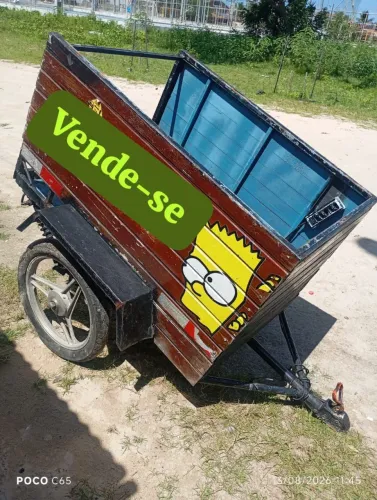 Carrocinha para engatar em moto ou carro