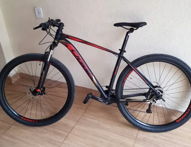 Bicicleta Oggi Big Wheel 7.0