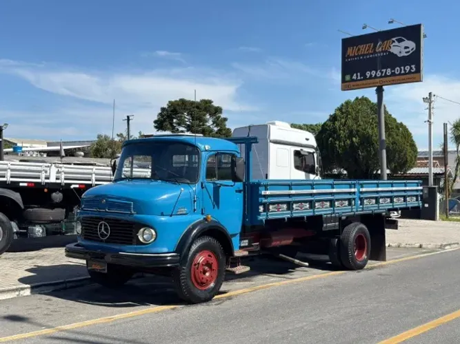Mb Mercedes Benz 1113 Azul Reliquia