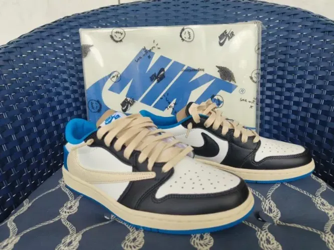 Air Jordan 1 Low X Travis Scott Fragment Tamanho 41