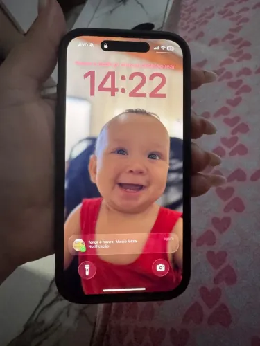 Vendo esse iPhone 15 128 g