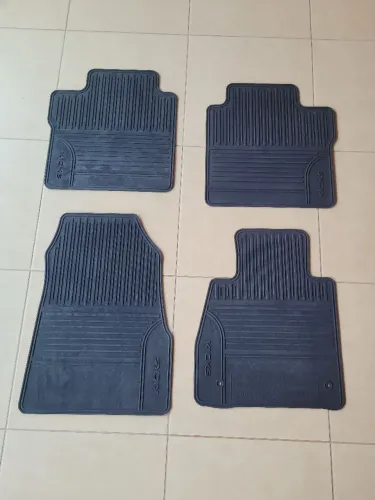 Jogo Tapete original Nissan Kicis 2023