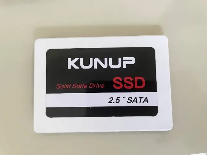 SSD Kunup 240gb 2.5 Sata com Windows instalado