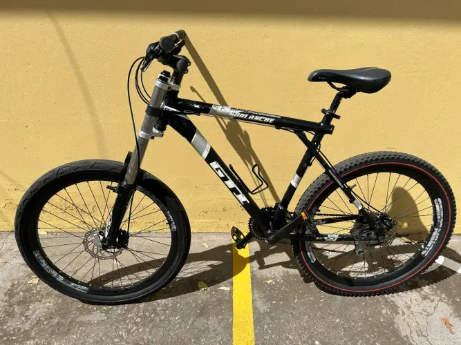 Bicicleta GTI aro 26 relíquia