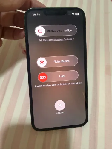 I Phone 13 sem arranhões 