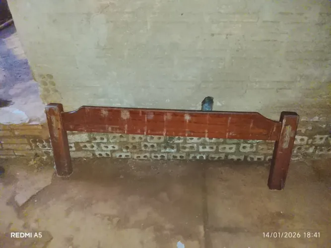 Cama de casal madeira 