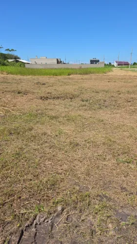 TERRENO NA PRAIA GUARATUBA