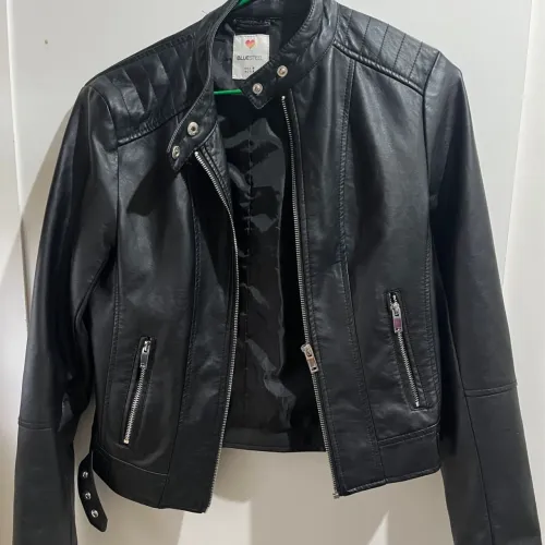 Jaqueta em PU RENNER 