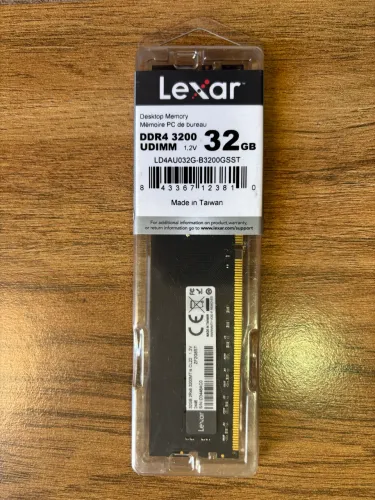 Memória RAM 32GB DDR4 Lexar 3200Mhz - Lacrado