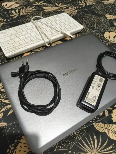 Notebook Positivo + Teclado Brinde - SSD 512GB (Uso Cotidiano)