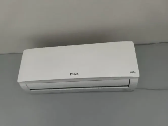 ? Ar Condicionado Philco 9000 BTUs Quente/Frio Inverter - R$ 1.099