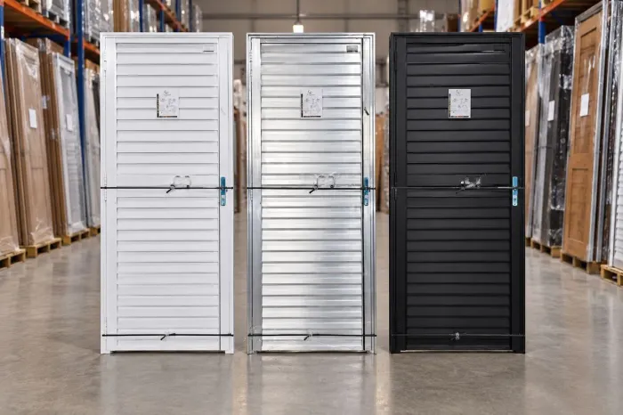 PORTA ALUMÍNIO VENEZIANA - A PARTIR DE R$449,99