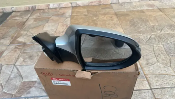 Retrovisor Kia Sportage EX 2011 original
