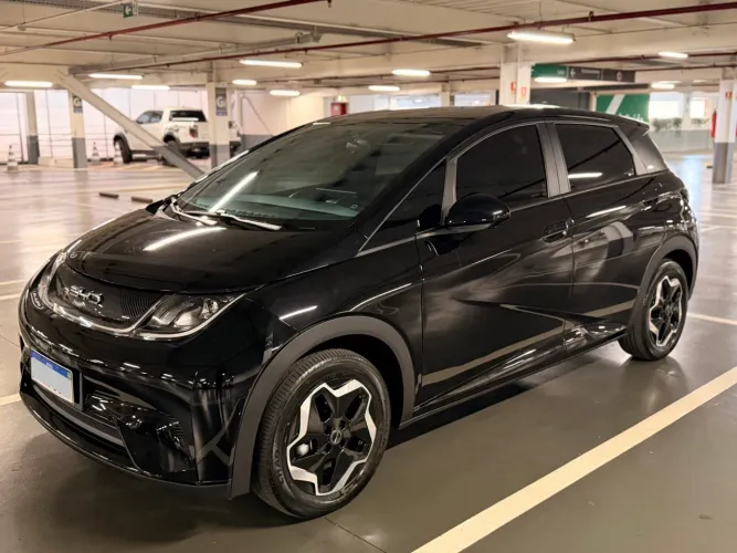 BYD Dolphin EV (Elétrico) 2024