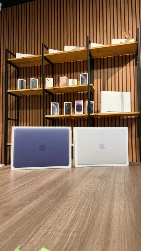 MacBook Neo - Novo, Lacrado - Loja Física